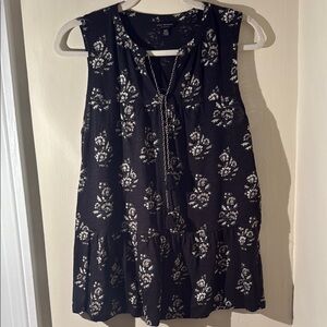 Lucky Brand Black and White Floral Short Sleeve Top
